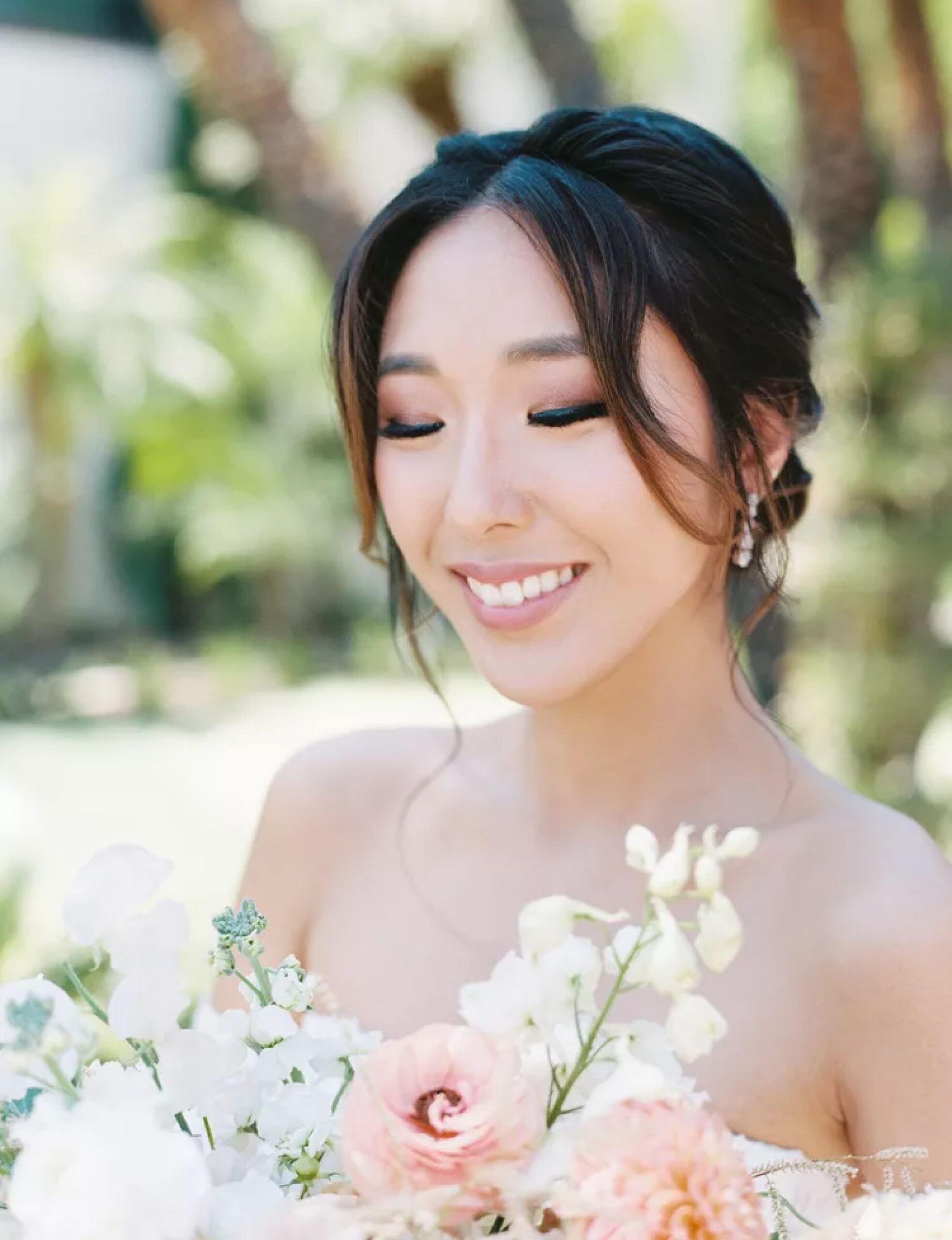 https://www.brides.com/wedding-makeup-ideas-real-brides-4797560